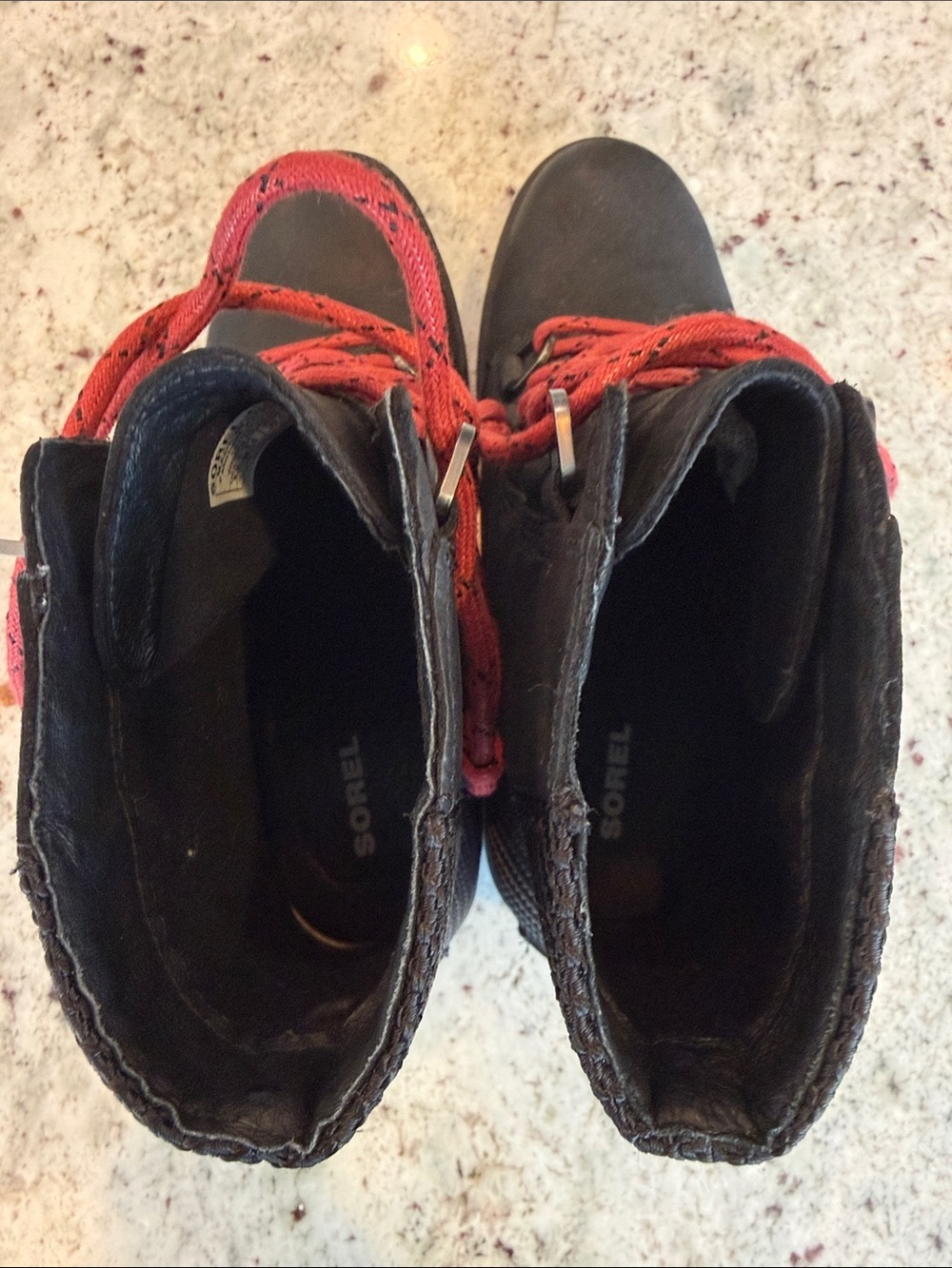 Women's 8.5 Sorel Black Leather Lace-Up Ankle Boots with Red Laces - Picture 7 of 8